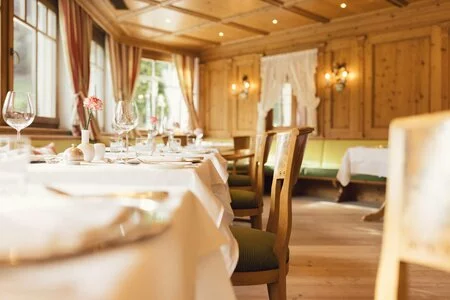 Luxusurlaub Südtirol buchen im 5-Sterne-Hotel Ahrntal